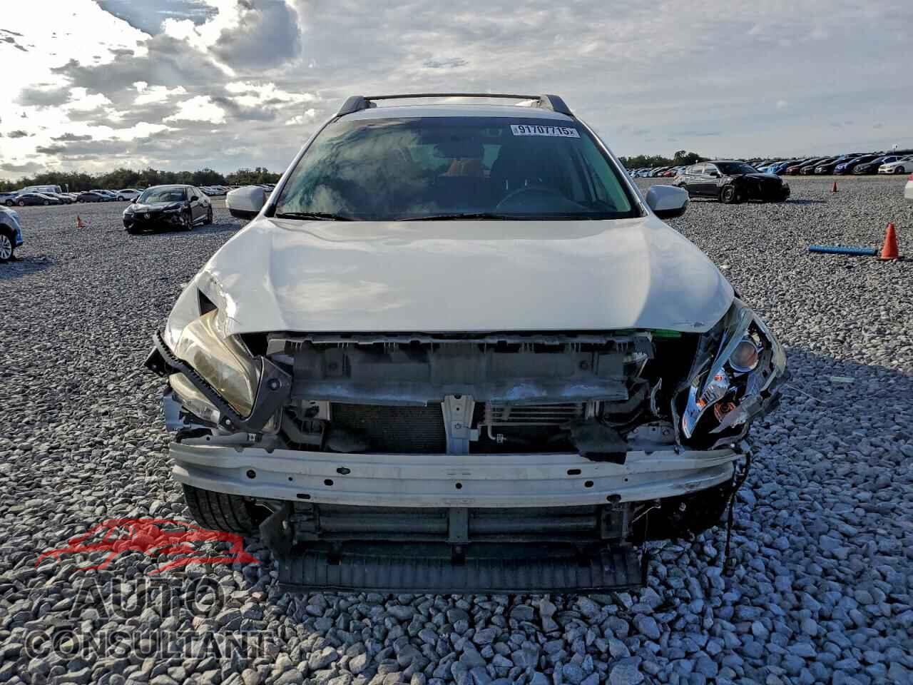 SUBARU OUTBACK 2015 - 4S4BSBFC0F3303038
