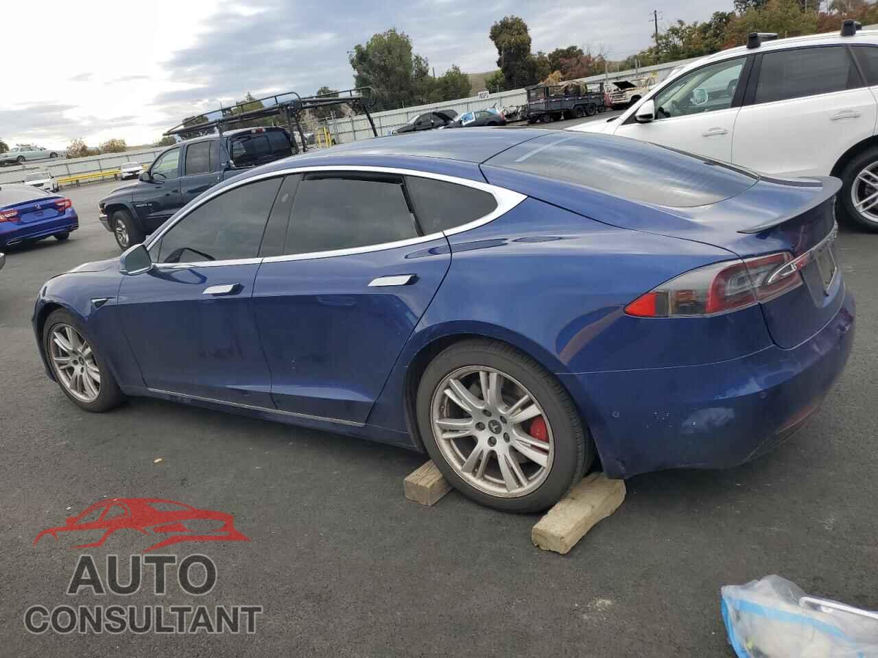 TESLA MODEL S 2020 - 5YJSA1E41LF400534