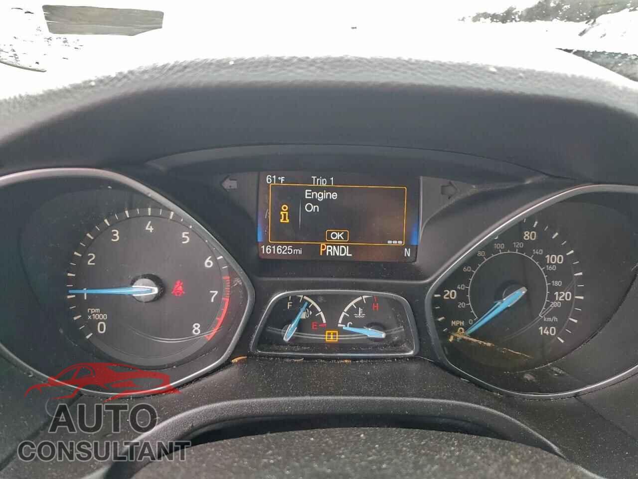 FORD FOCUS 2016 - 1FADP3K25GL306350