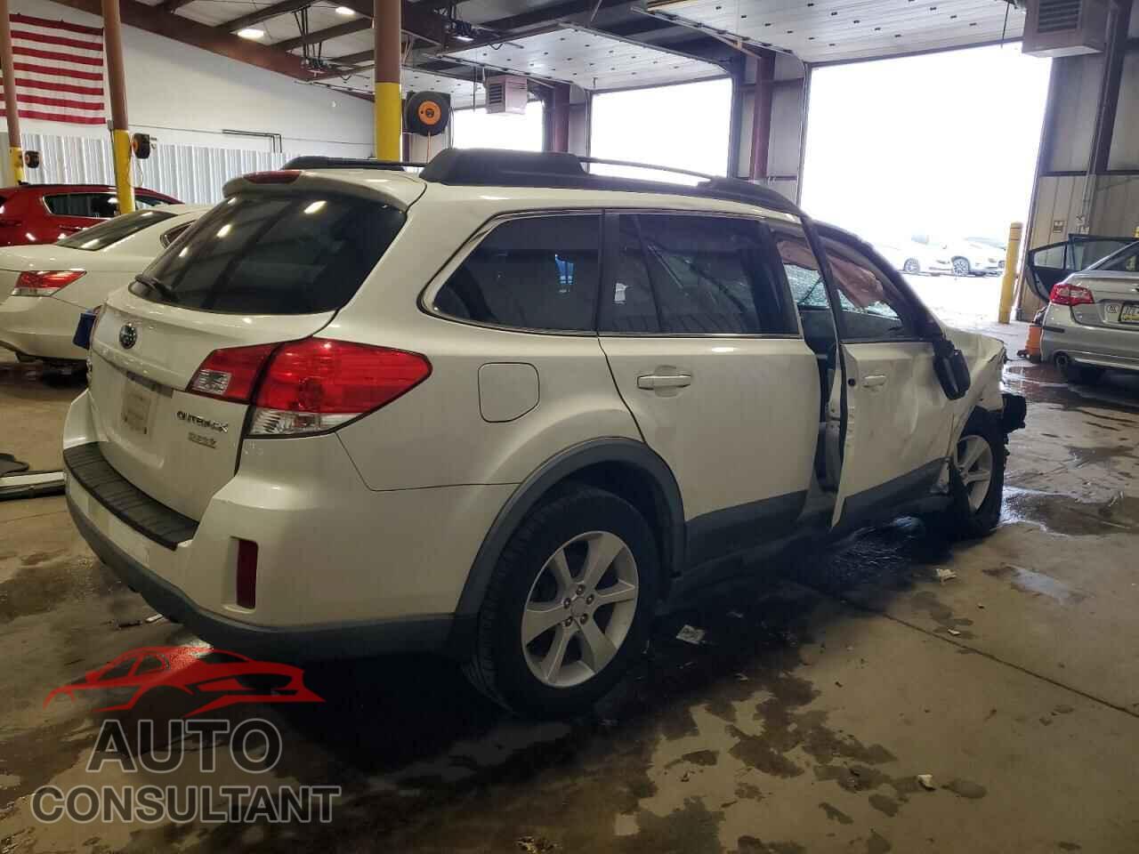 SUBARU OUTBACK 2013 - 4S4BRBCC4D3321927