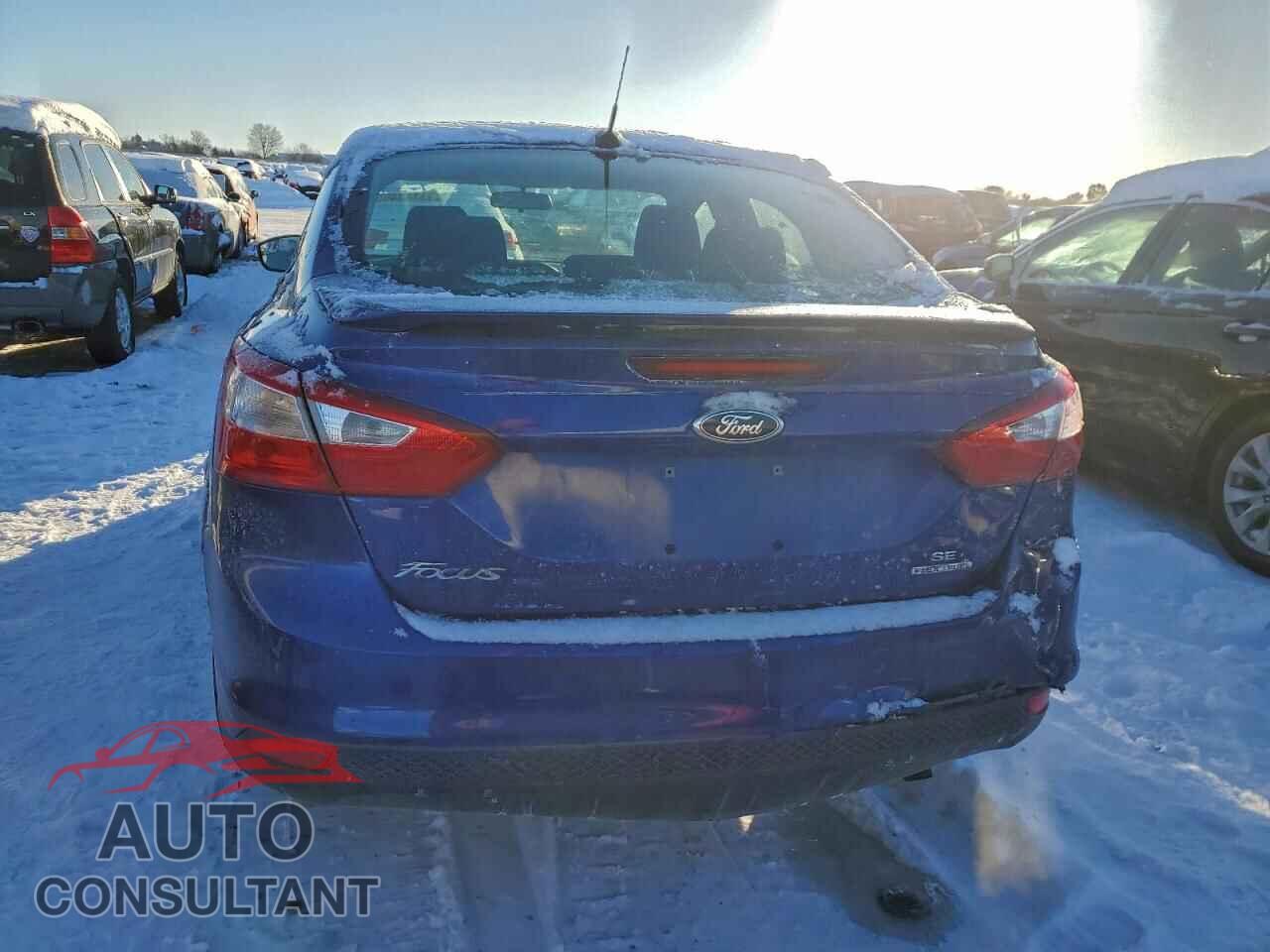 FORD FOCUS 2012 - 1FAHP3F24CL385211