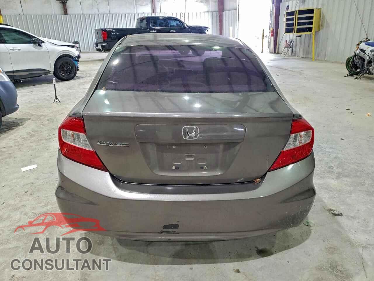 HONDA CIVIC 2012 - 2HGFB2F41CH018504