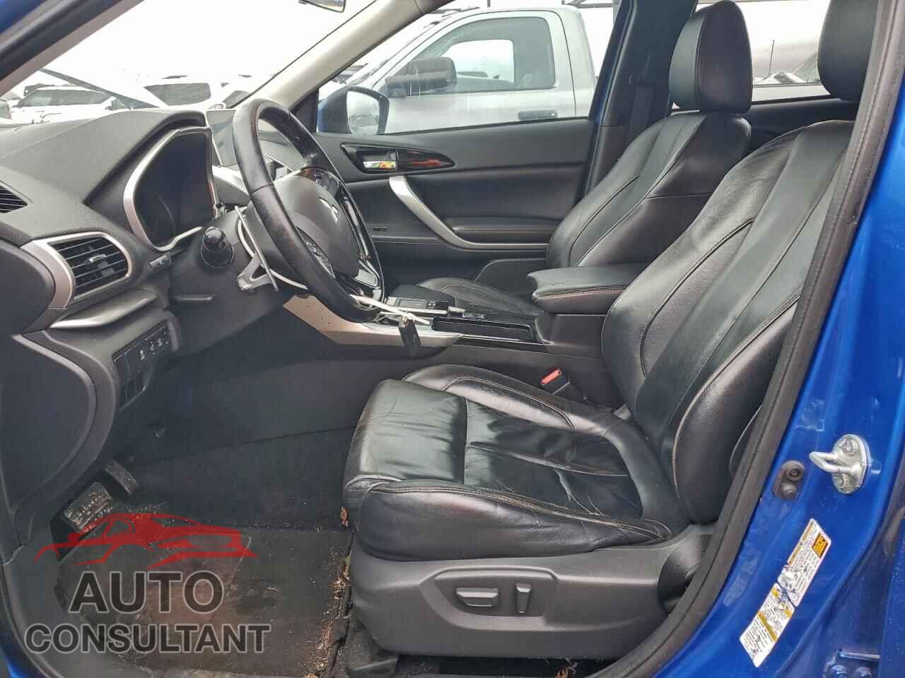 MITSUBISHI ECLIPSE 2018 - JA4AT5AA8JZ061829