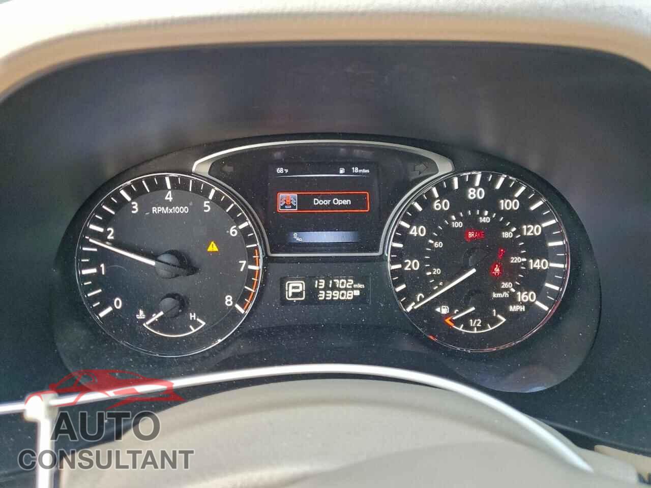 NISSAN PATHFINDER 2015 - 5N1AR2MN7FC694202