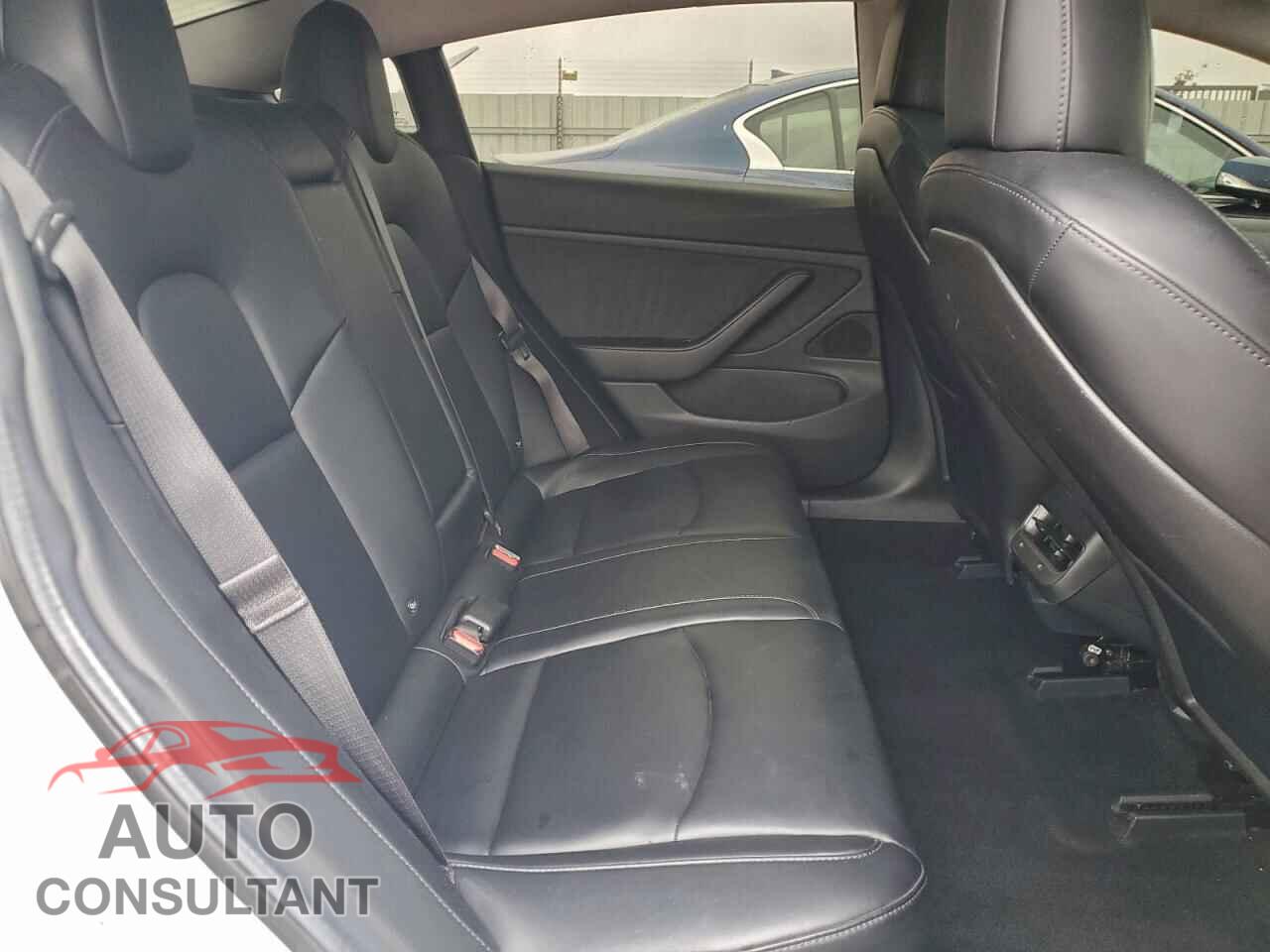 TESLA MODEL 3 2017 - 5YJ3E1EA5HF002054