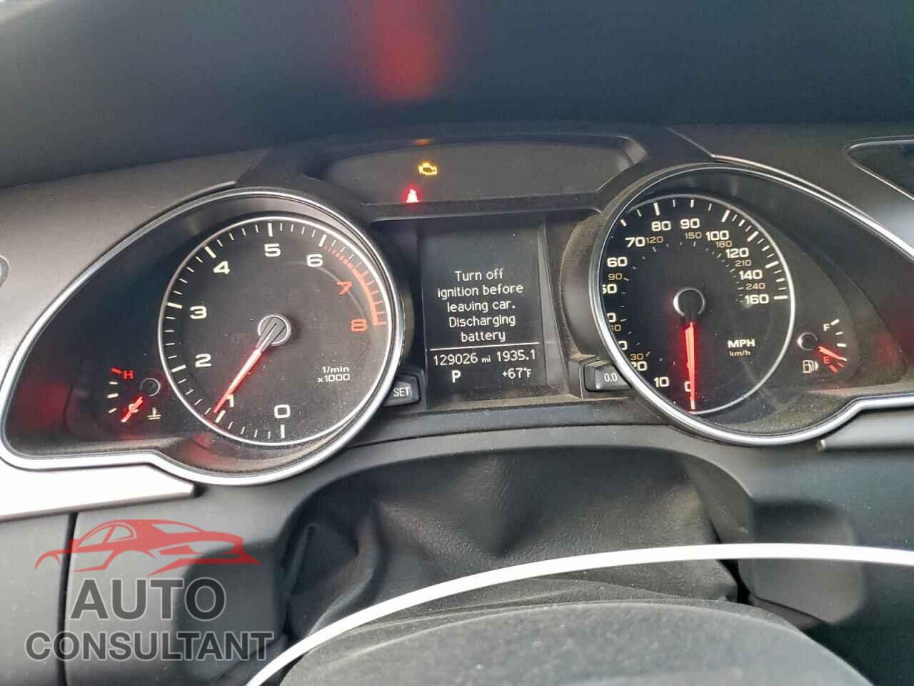 AUDI A5 2013 - WAUCFAFR0DA057870