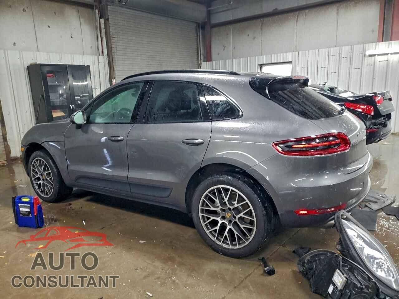 PORSCHE MACAN 2015 - WP1AB2A59FLB43295