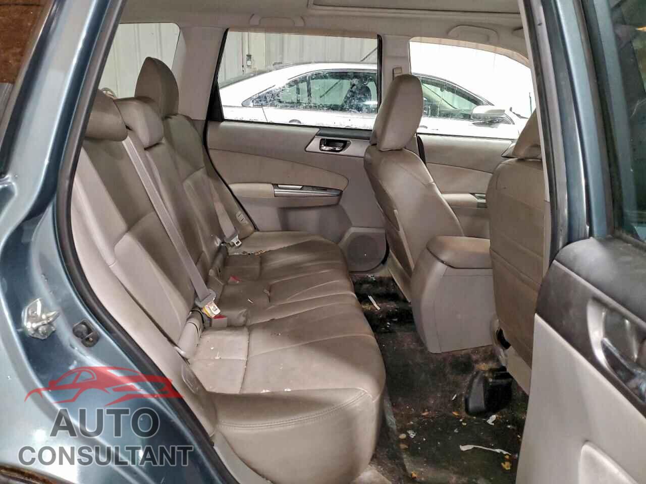 SUBARU FORESTER 2011 - JF2SHAEC5BH743060