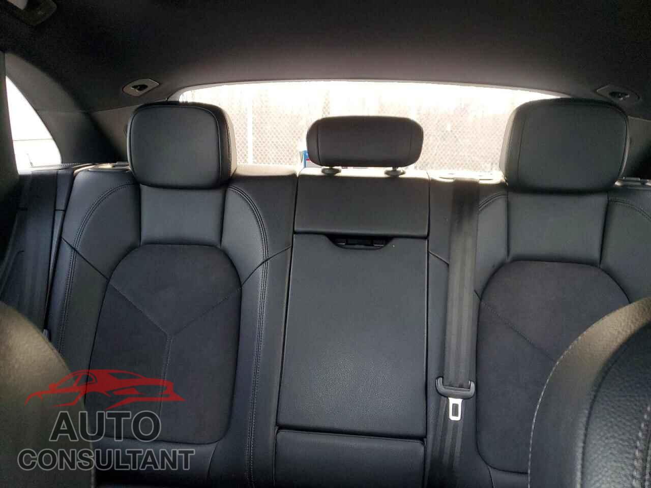 PORSCHE MACAN 2017 - WP1AA2A50HLB09316