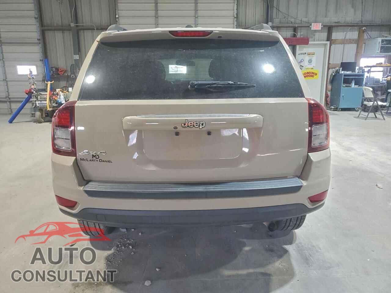 JEEP COMPASS 2017 - 1C4NJDBB4HD129971