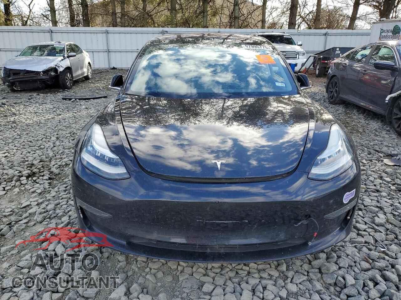 TESLA MODEL 3 2018 - 5YJ3E1EA8JF071231