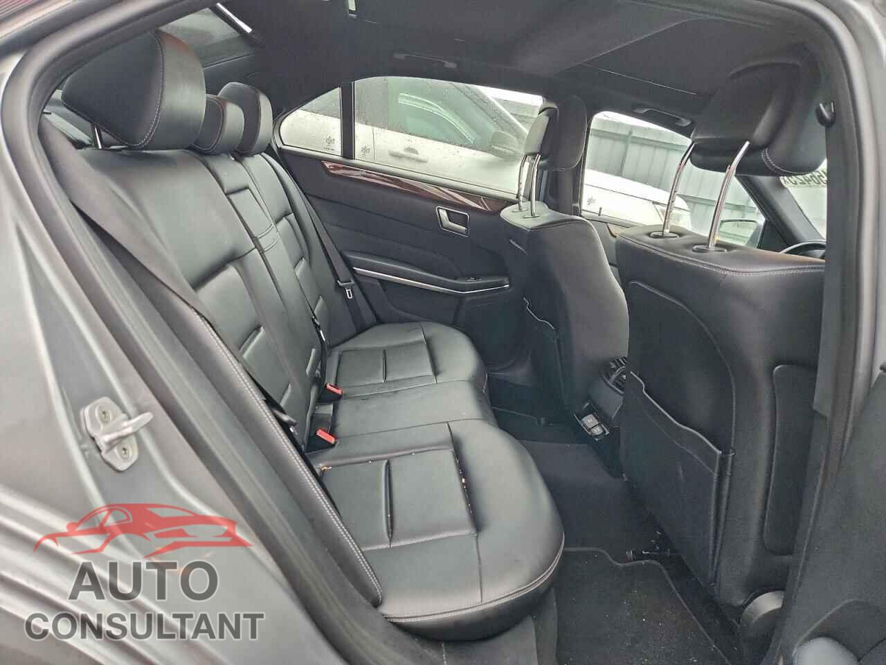 MERCEDES-BENZ E-CLASS 2015 - WDDHF9HB2FB151100