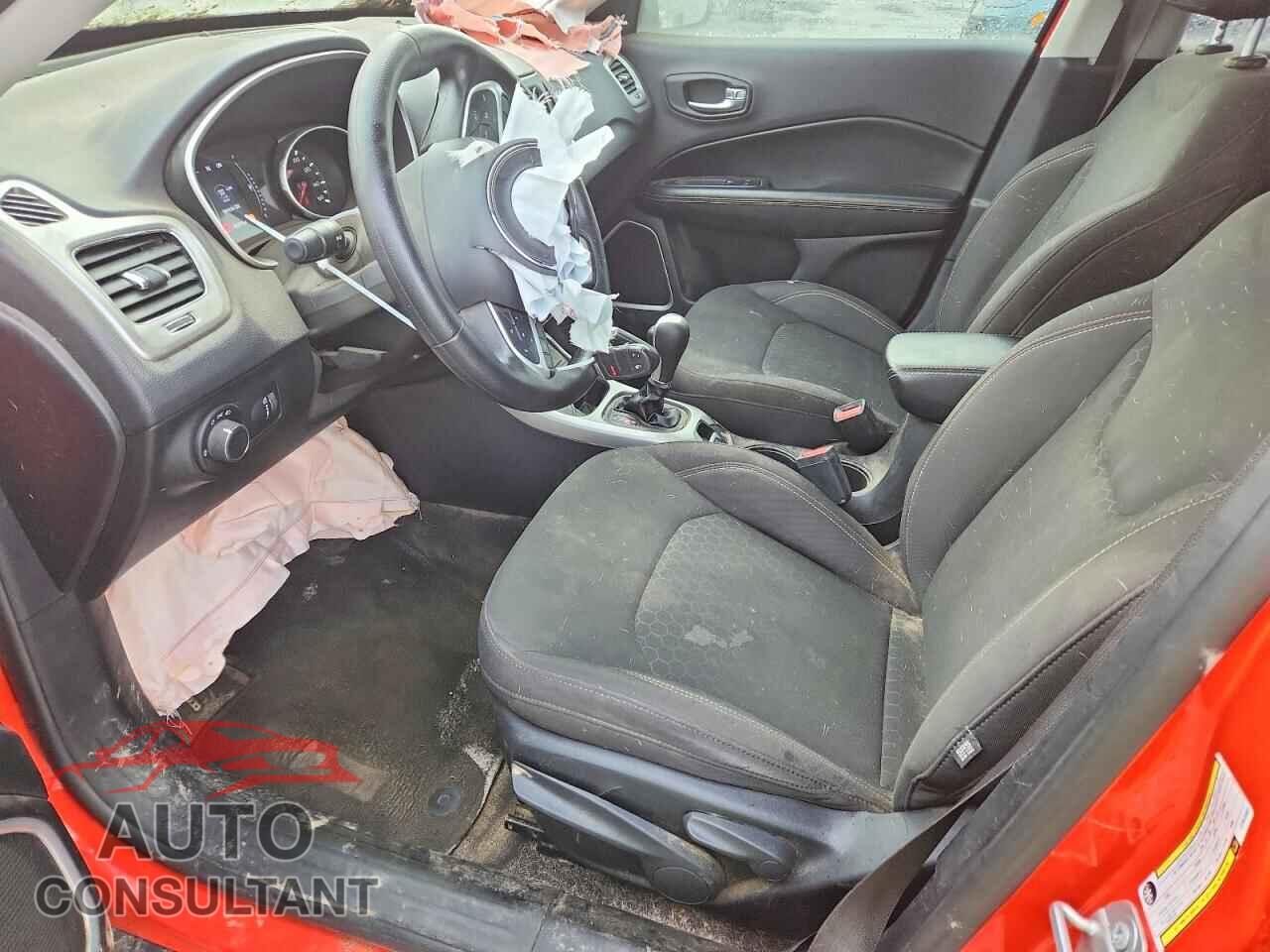 JEEP COMPASS 2017 - 3C4NJDAB7HT642563