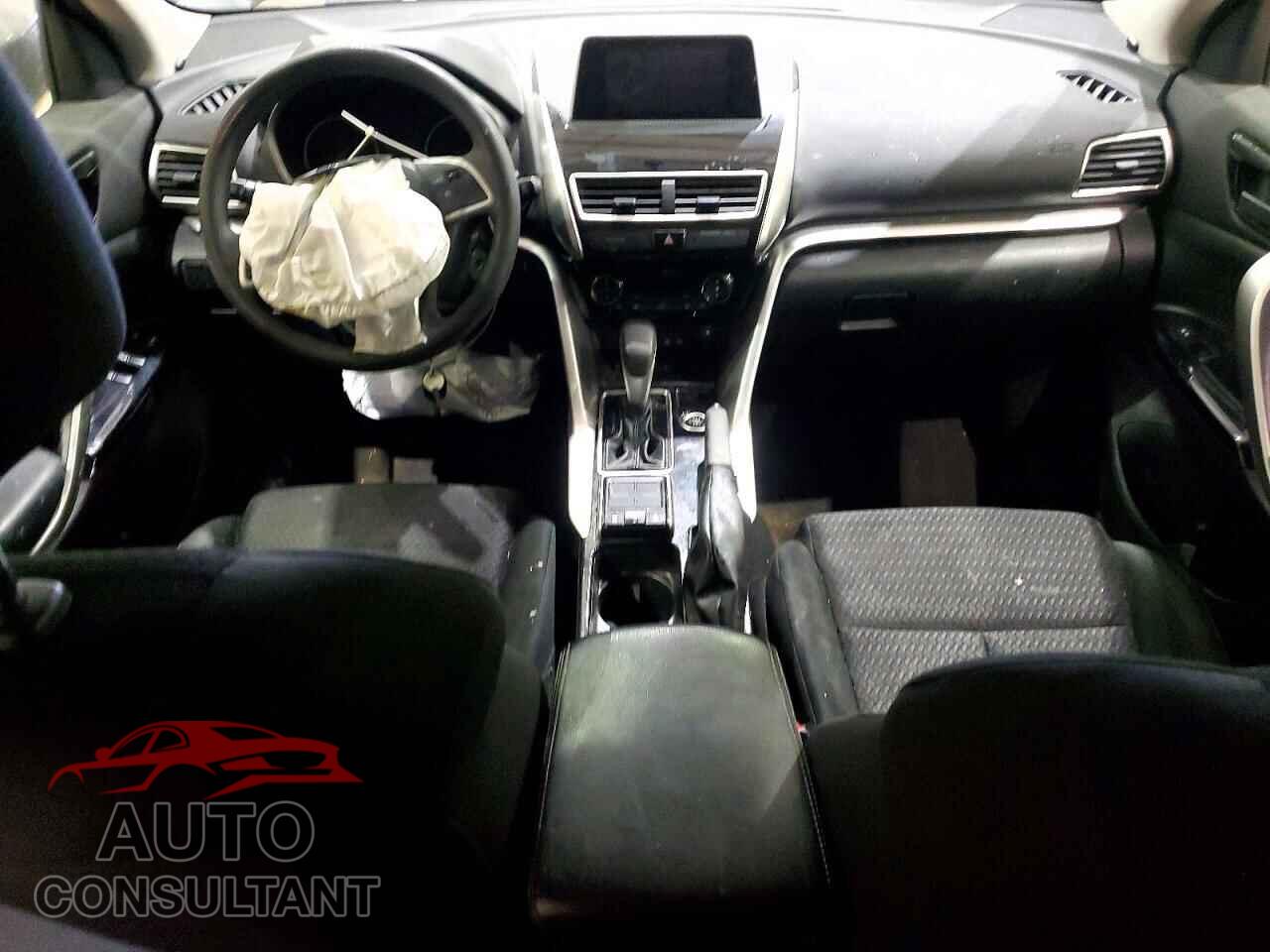 MITSUBISHI ECLIPSE 2019 - JA4AT4AA9KZ046039