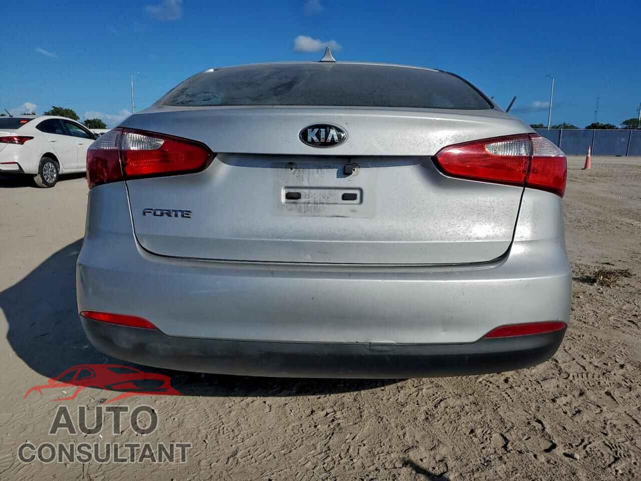 KIA FORTE 2015 - KNAFX4A69F5410532