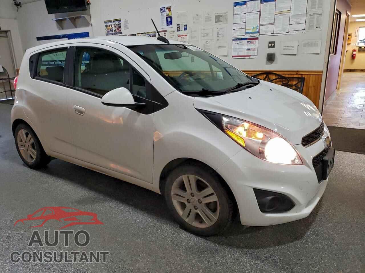 CHEVROLET SPARK 2015 - KL8CD6S98FC742937