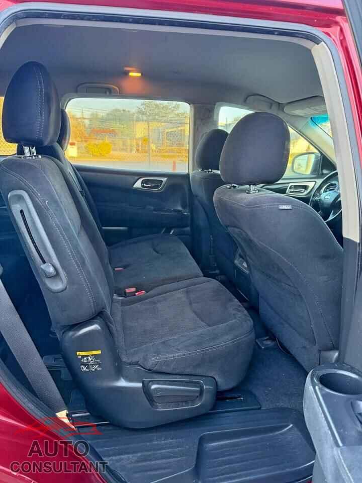NISSAN PATHFINDER 2015 - 5N1AR2MN7FC692157