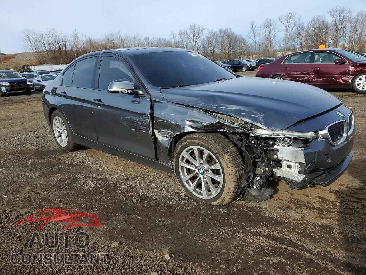 BMW 3 SERIES 2018 - WBA8A3C58JK763783