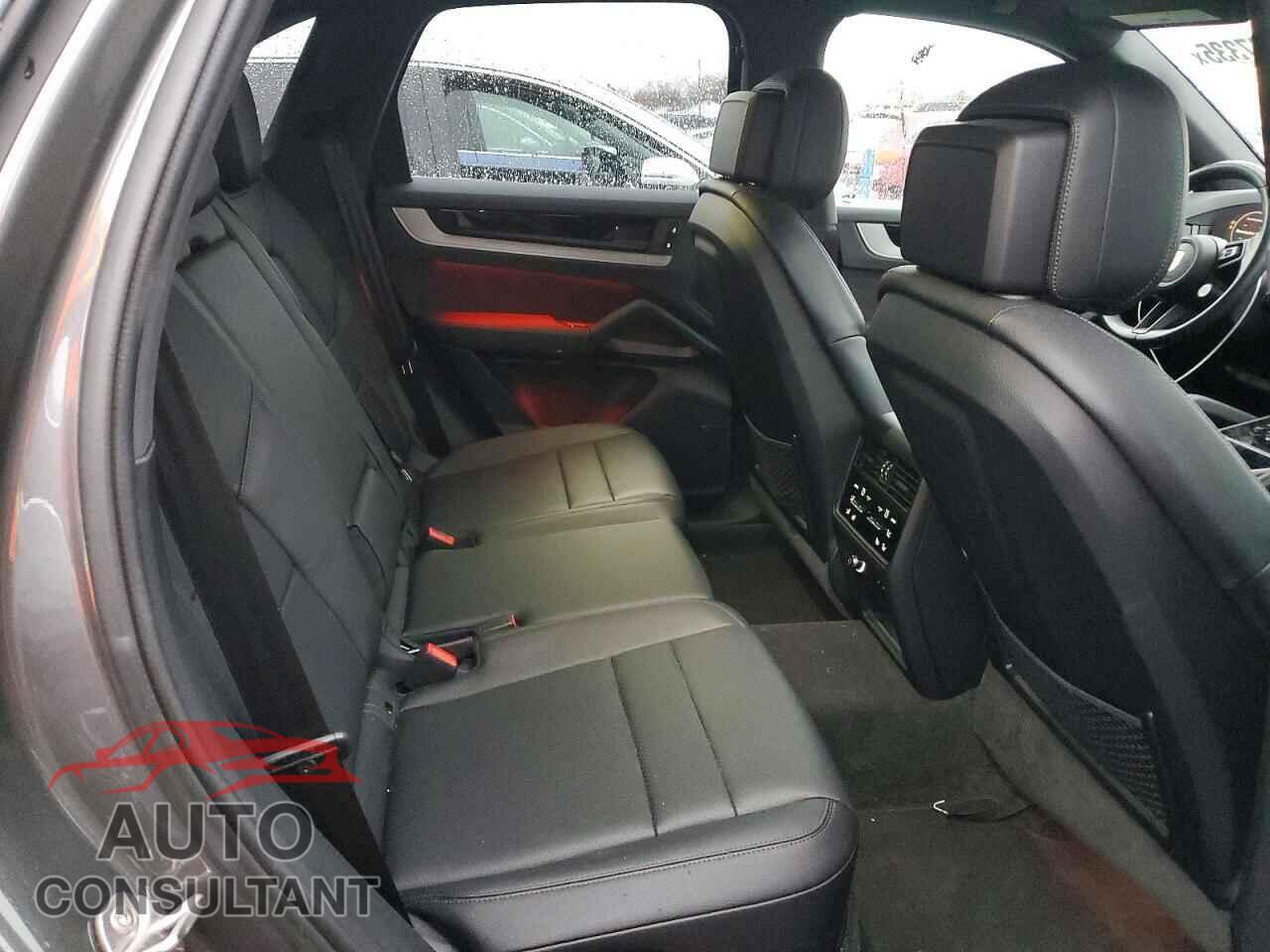 PORSCHE CAYENNE 2024 - WP1AA2AY9RDA13612