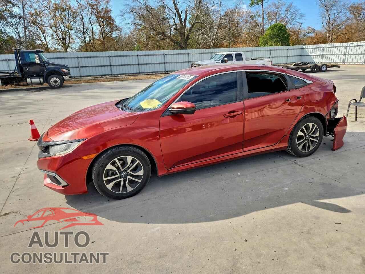 HONDA CIVIC 2019 - 2HGFC2F63KH562418