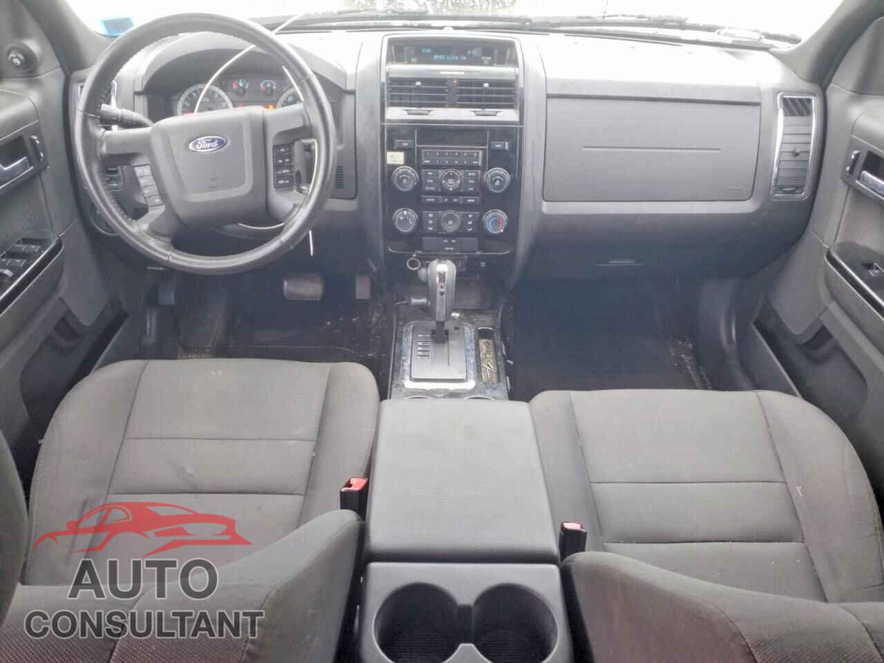 FORD ESCAPE 2010 - 1FMCU9DG2AKD16238