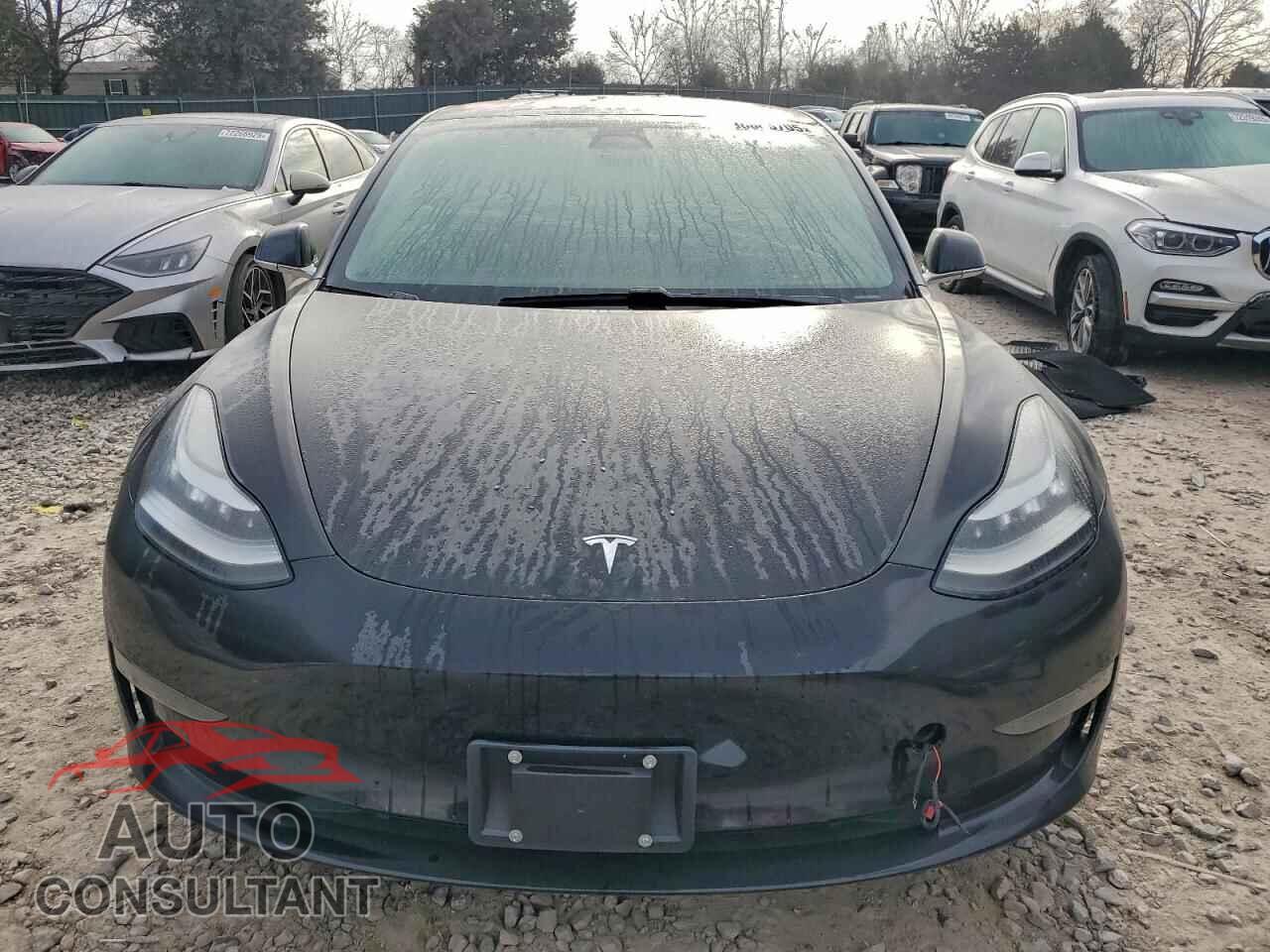 TESLA MODEL 3 2018 - 5YJ3E1EA1JF075590