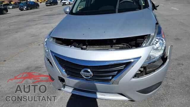 NISSAN VERSA 2017 - 3N1CN7AP3HL855800