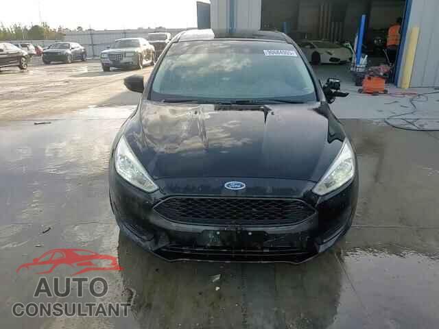FORD FOCUS 2016 - 1FADP3K22GL379465