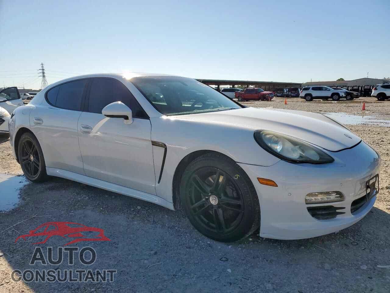 PORSCHE PANAMERA 2011 - WP0AA2A72BL012712