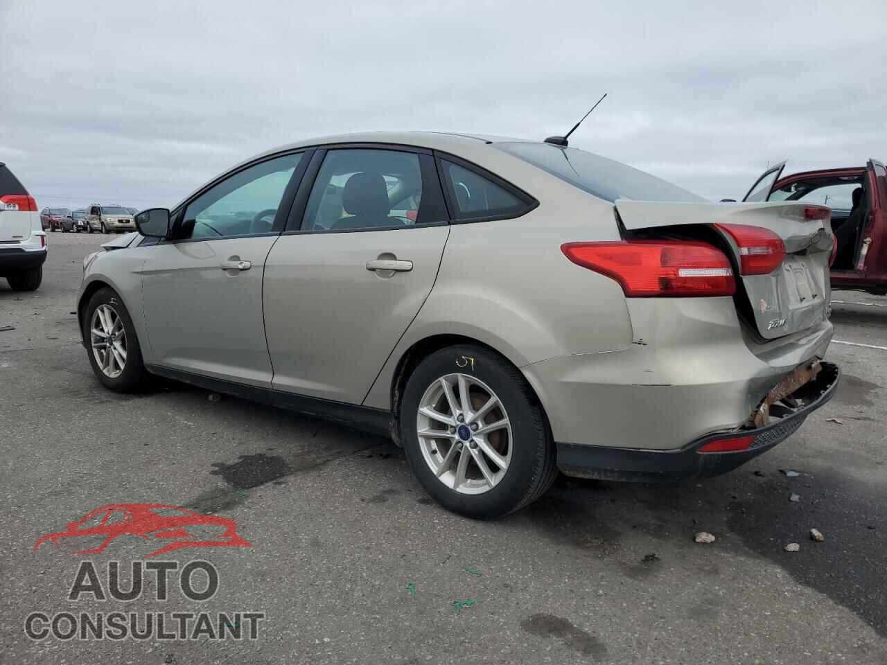 FORD FOCUS 2015 - 1FADP3F29FL348643