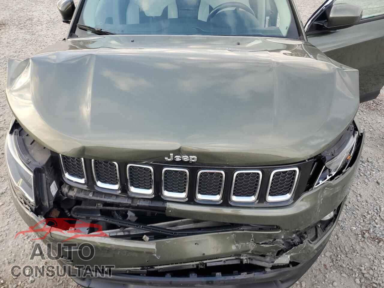 JEEP COMPASS 2018 - 3C4NJDBB5JT138677