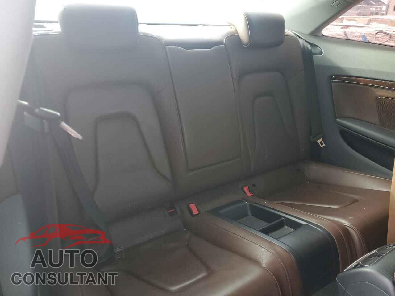 AUDI A5 2013 - WAUGFAFR2DA075644