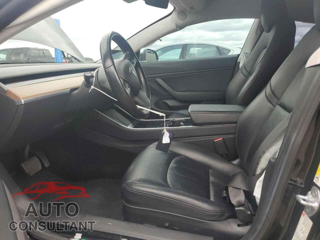 TESLA MODEL 3 2017 - 5YJ3E1EA4HF001610