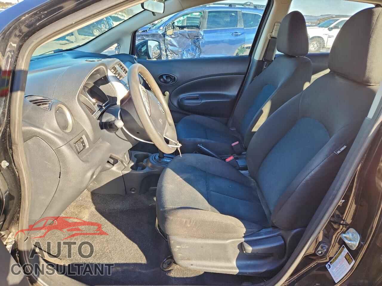 NISSAN VERSA 2017 - 3N1CE2CP2HL378163