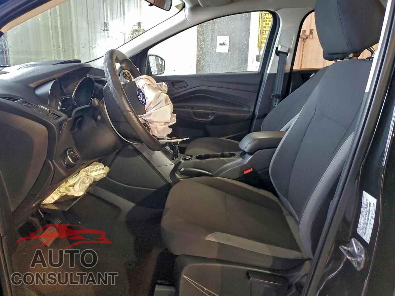 FORD ESCAPE 2015 - 1FMCU0F77FUB26309