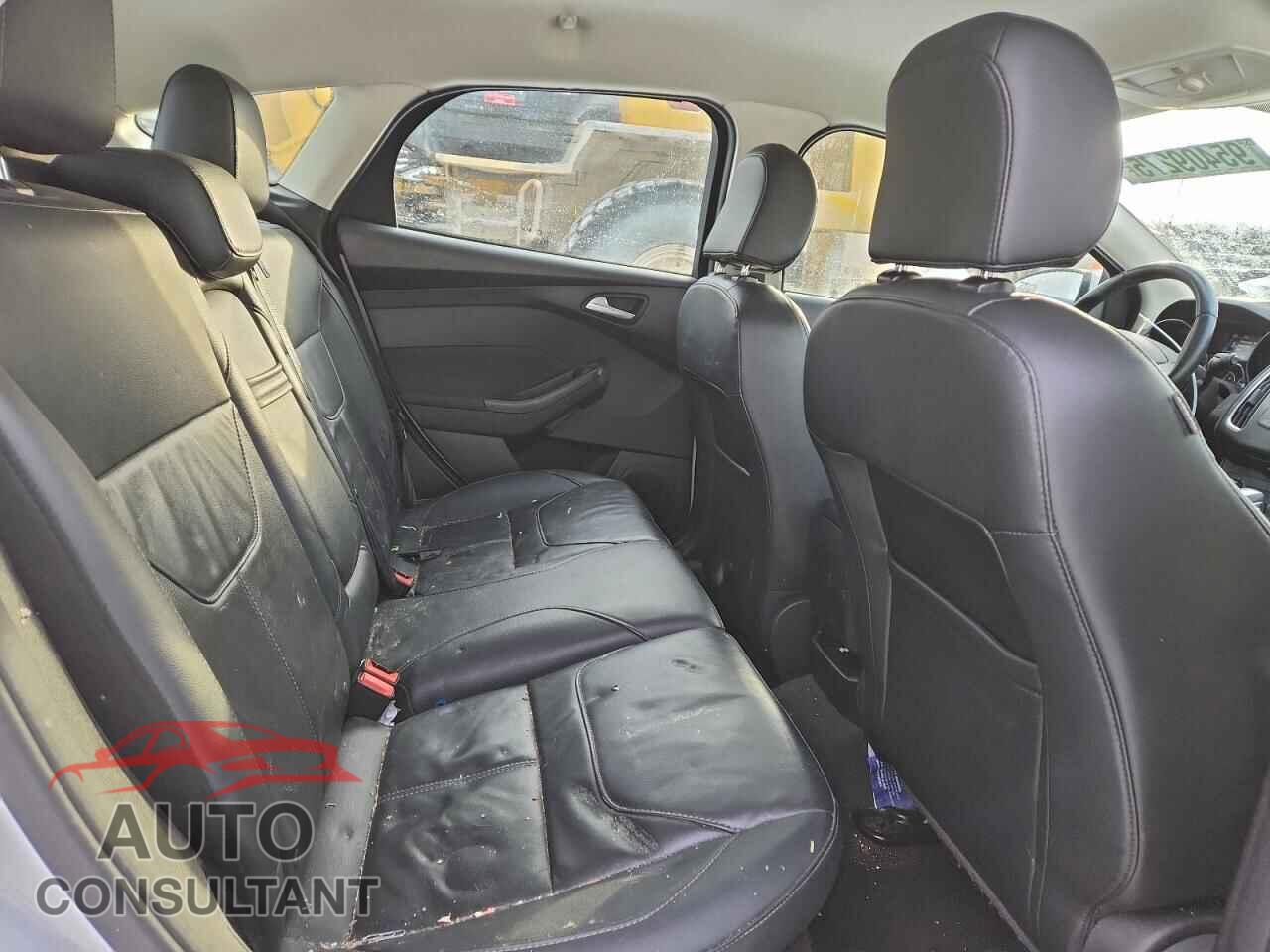 FORD FOCUS 2016 - 1FADP3K24GL340537
