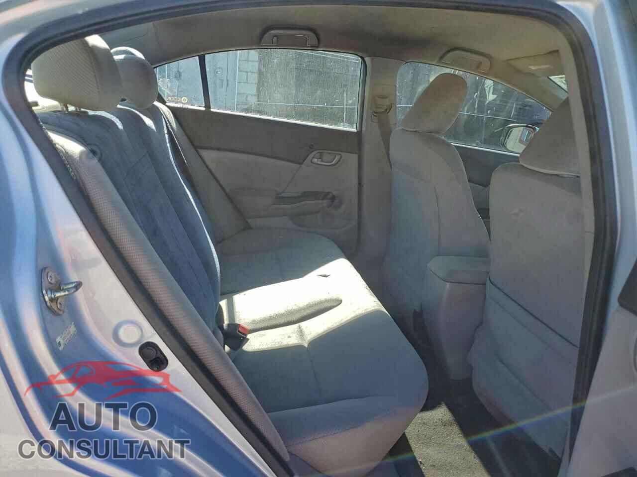 HONDA CIVIC 2012 - 2HGFB2F5XCH572276