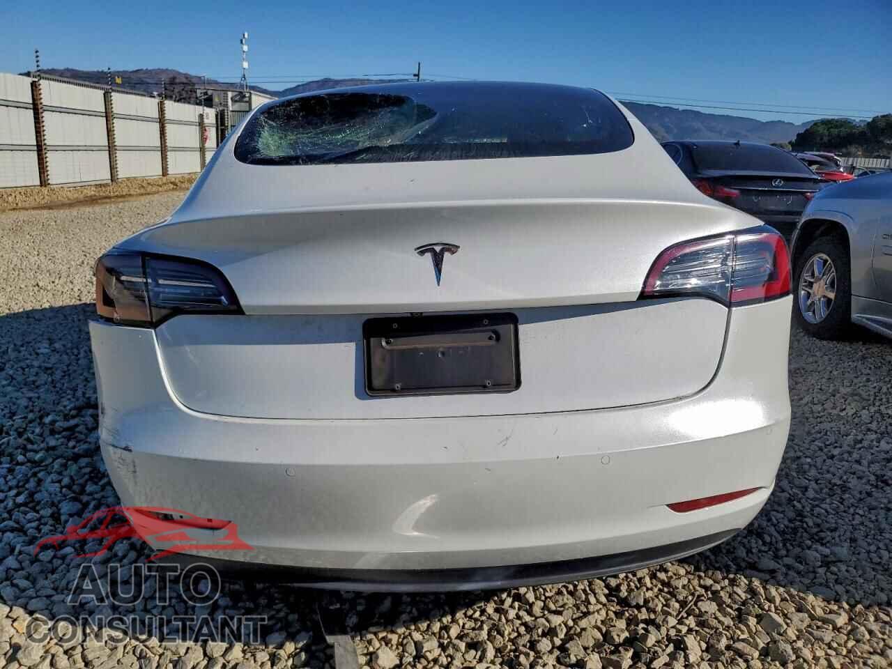 TESLA MODEL 3 2020 - 5YJ3E1EA4LF645150