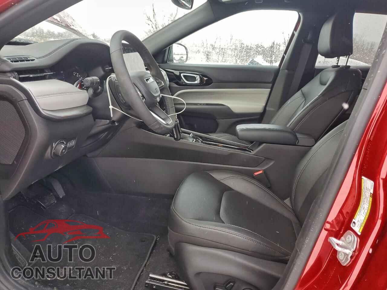 JEEP COMPASS 2025 - 3C4NJDCN8ST608016