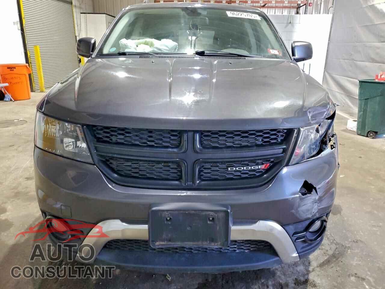 DODGE JOURNEY 2020 - 3C4PDCGB9LT220224