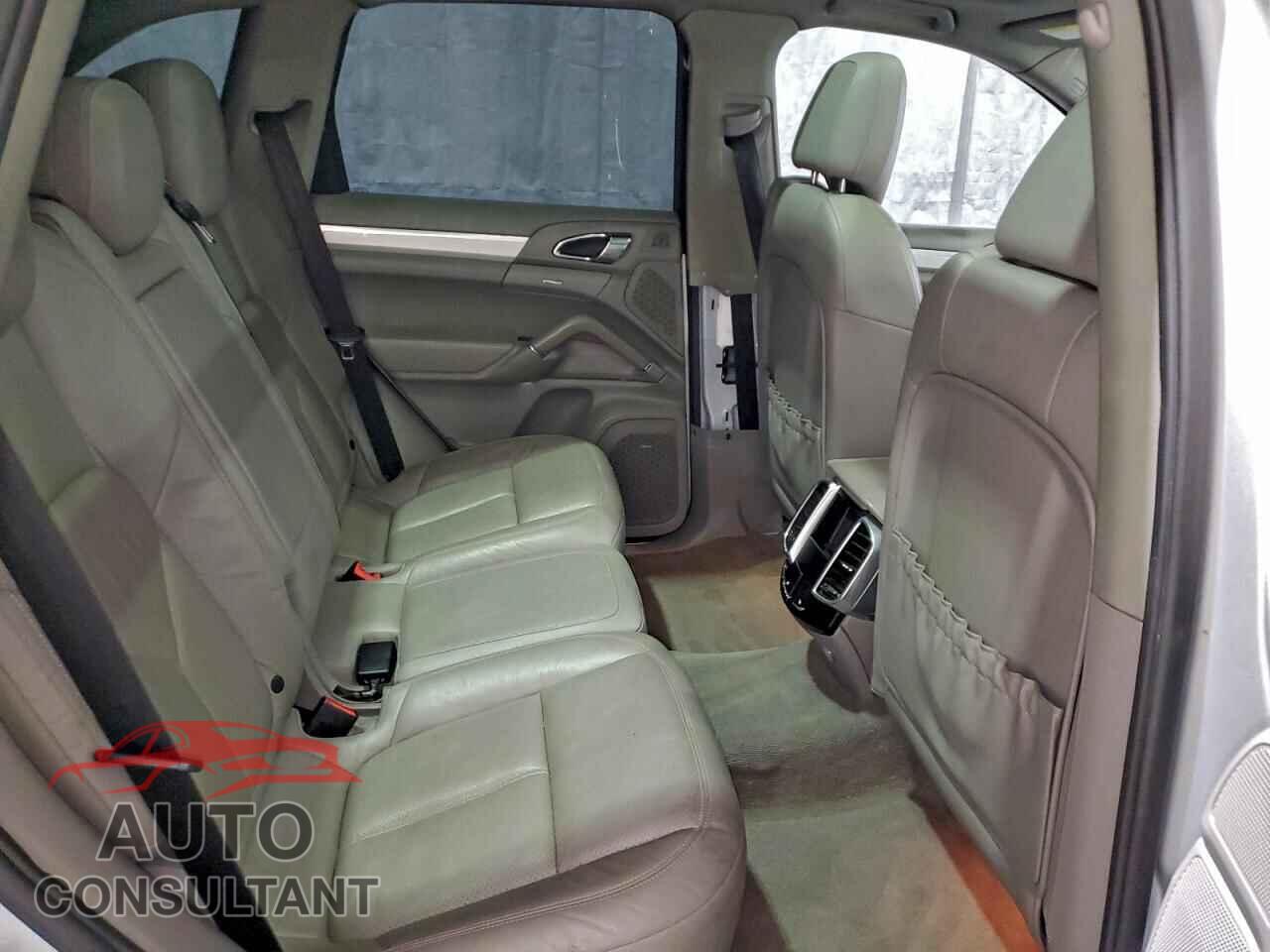 PORSCHE CAYENNE 2012 - WP1AB2A28CLA46509