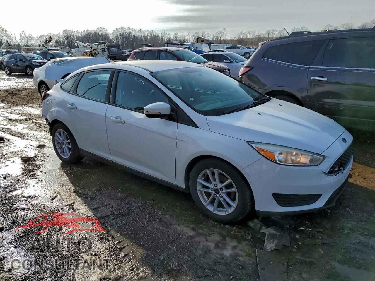 FORD FOCUS 2017 - 1FADP3F26HL237793