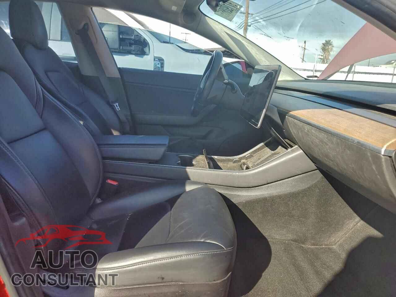 TESLA MODEL 3 2018 - 5YJ3E1EA1JF016765