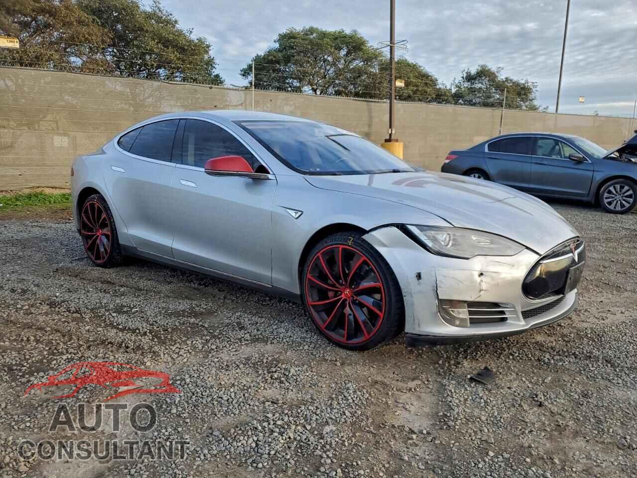 TESLA MODEL S 2014 - 5YJSA1H14EFP36795