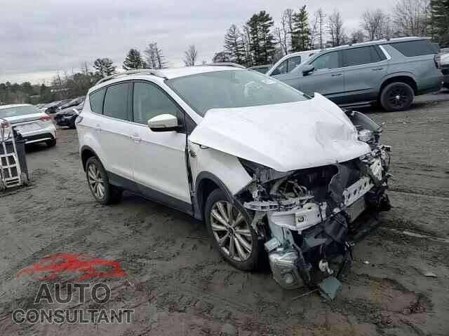 FORD ESCAPE 2017 - 1FMCU9J99HUB49820