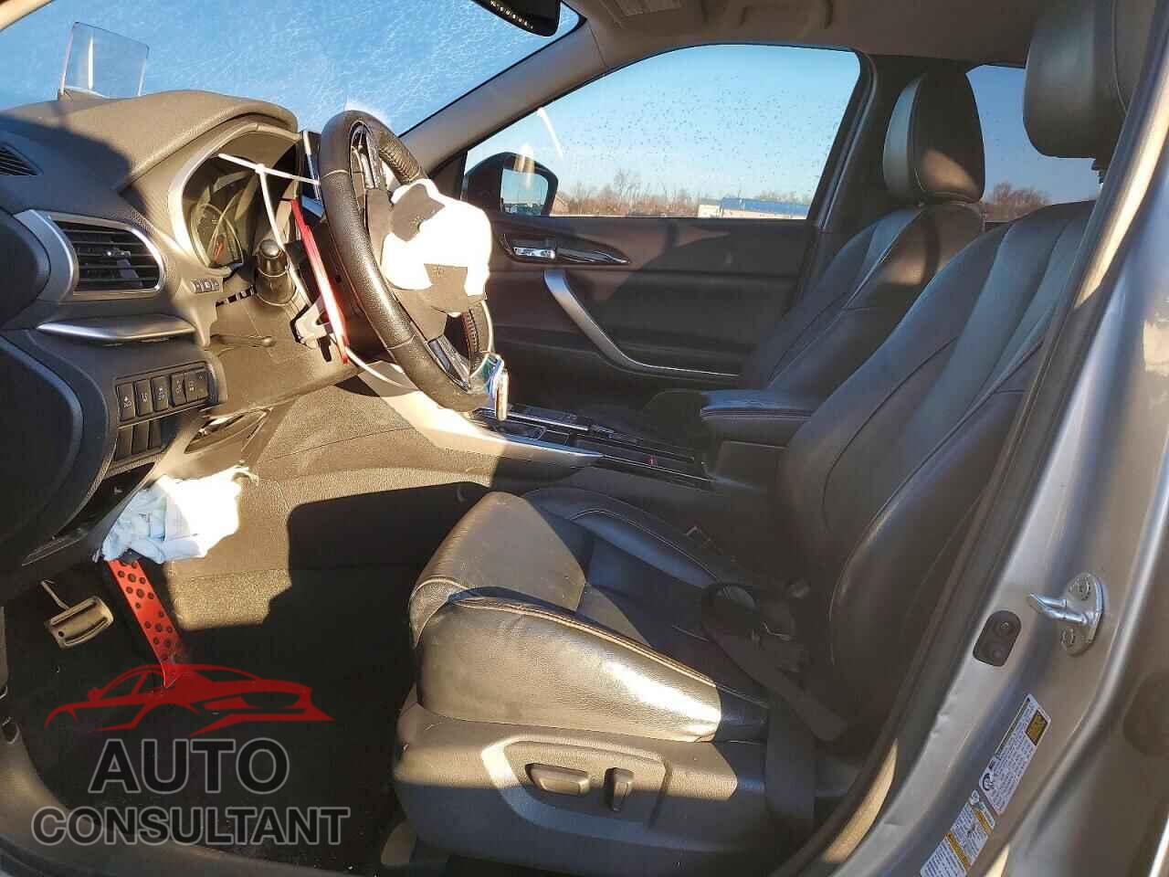 MITSUBISHI ECLIPSE 2019 - JA4AT5AA1KZ022128