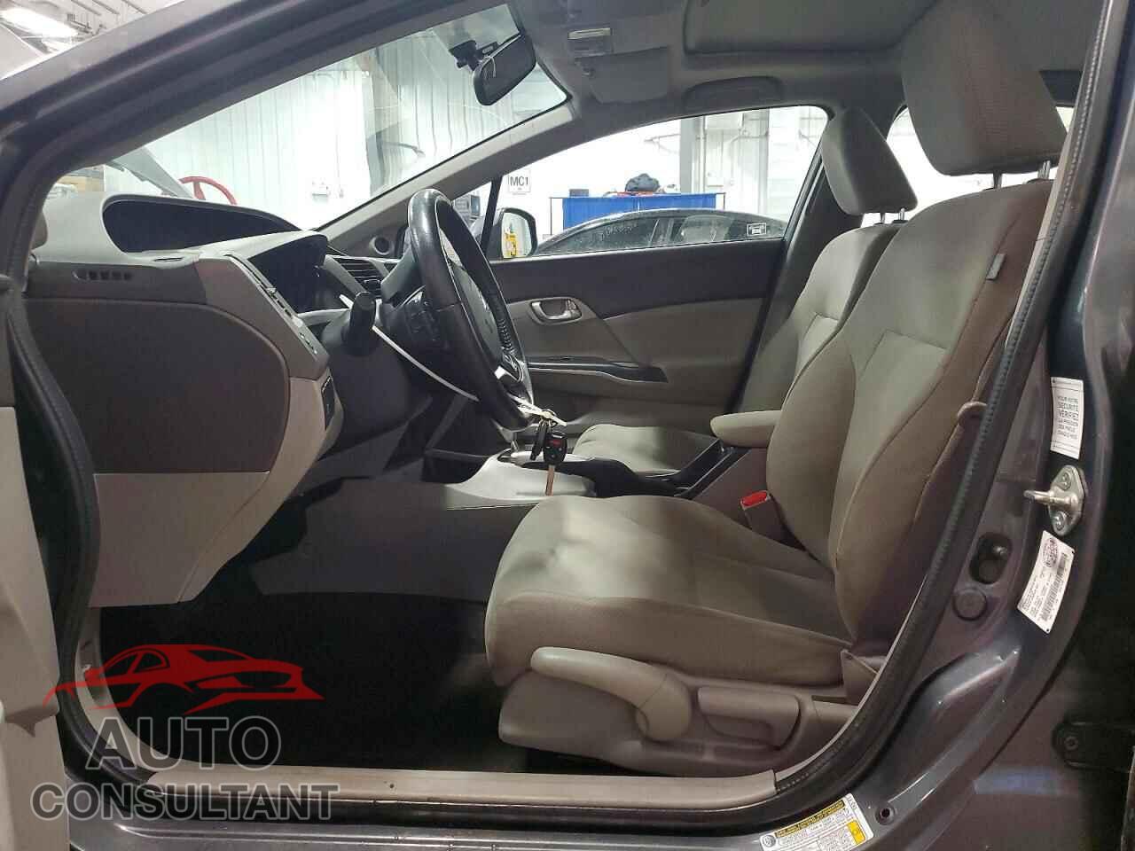 HONDA CIVIC 2012 - 2HGFB2F50CH030569