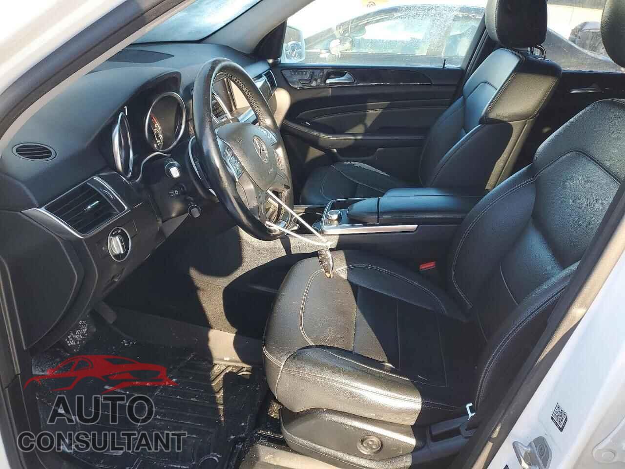 MERCEDES-BENZ M-CLASS 2012 - 4JGDA2EB5CA017164