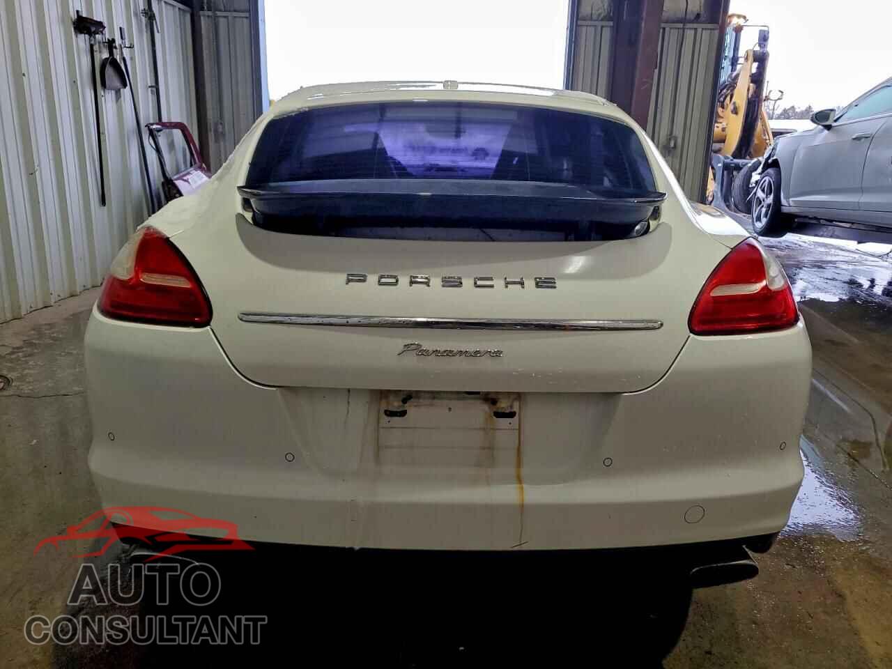 PORSCHE PANAMERA 2011 - WP0AA2A72BL019384
