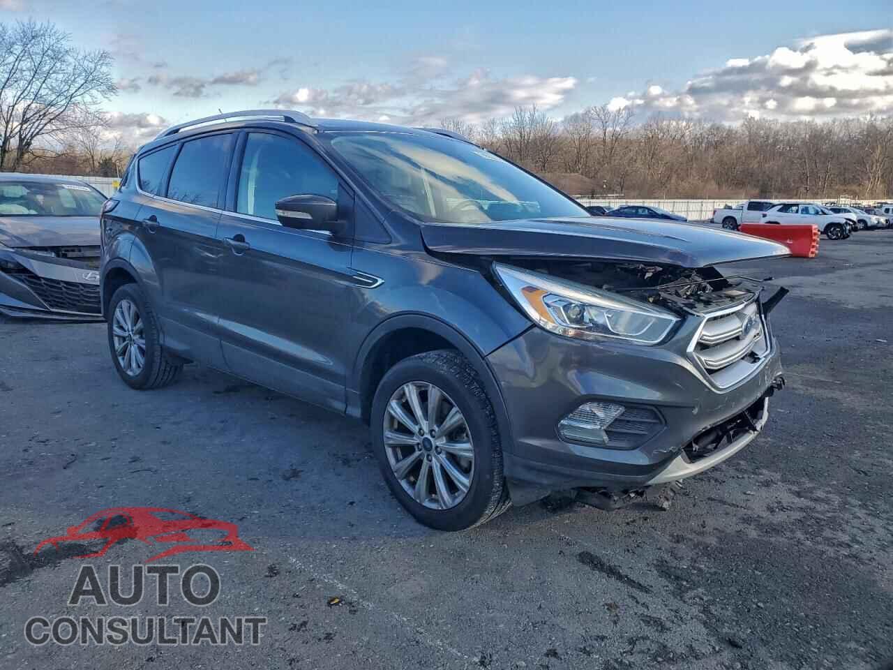 FORD ESCAPE 2017 - 1FMCU9J99HUE83667